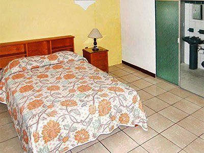 גואדלחארה Hotel Posada San Pablo מראה חיצוני תמונה